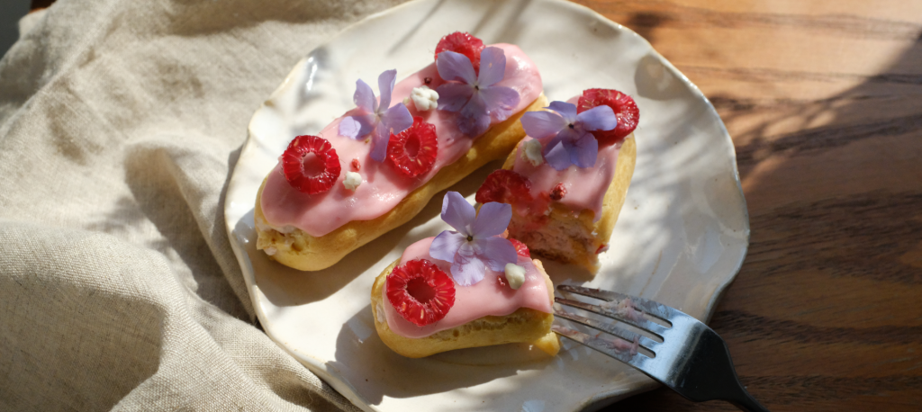 “raspberry-cream-eclairs-feel-superb-recipe”>"